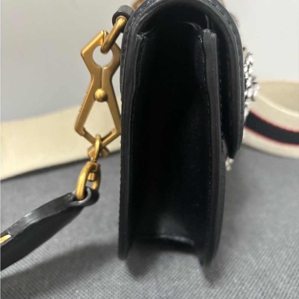 Gucci Linea Totem Black Leather Bag With Crystal Butterfly - Picture 12 of 15